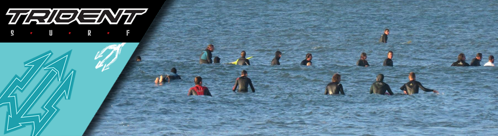 Surf crowd.